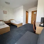 Гостевой дом Raketa Residence, Restaurant & Прьевидза