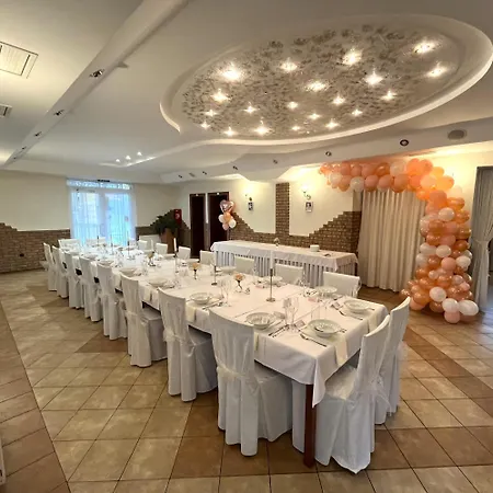 Guest house Raketa Residence, Restaurant &