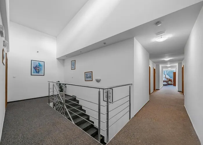 Raketa Residence, Restaurant & 3*